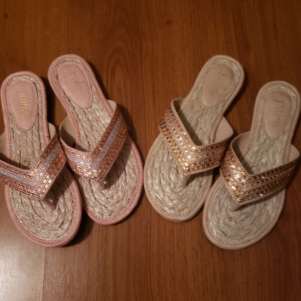 2 pairs of new sandals